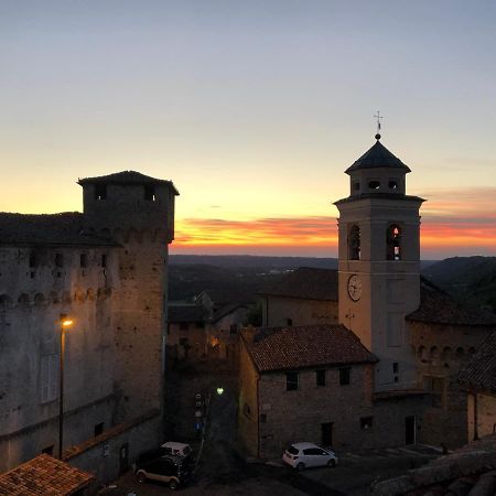 Oasi Castello Di Lerma Nel Monferrato Apartment Luaran gambar