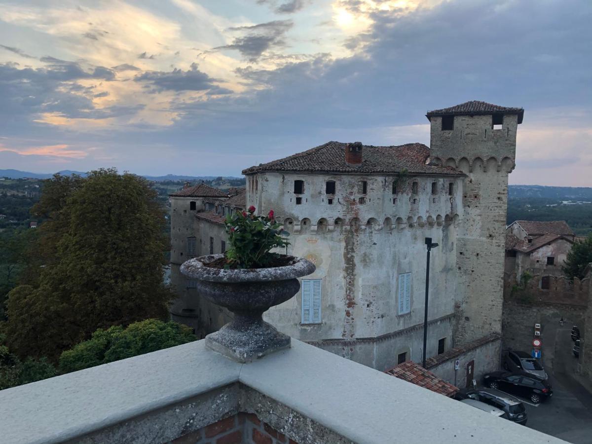 Oasi Castello Di Lerma Nel Monferrato Apartment Luaran gambar