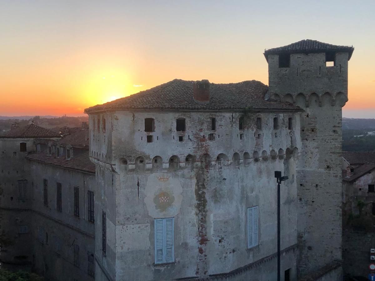 Oasi Castello Di Lerma Nel Monferrato Apartment Luaran gambar